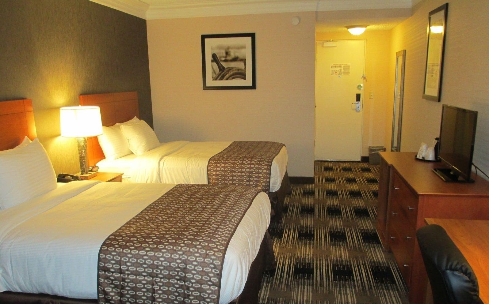 Best Western Inn At The Rochester Airport Экстерьер фото