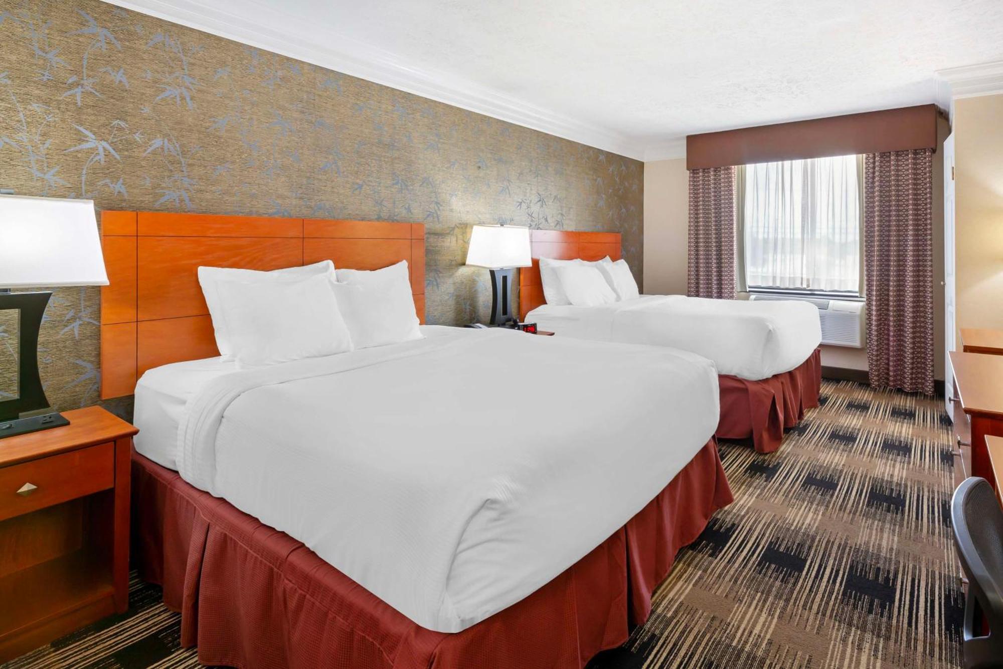 Best Western Inn At The Rochester Airport Экстерьер фото
