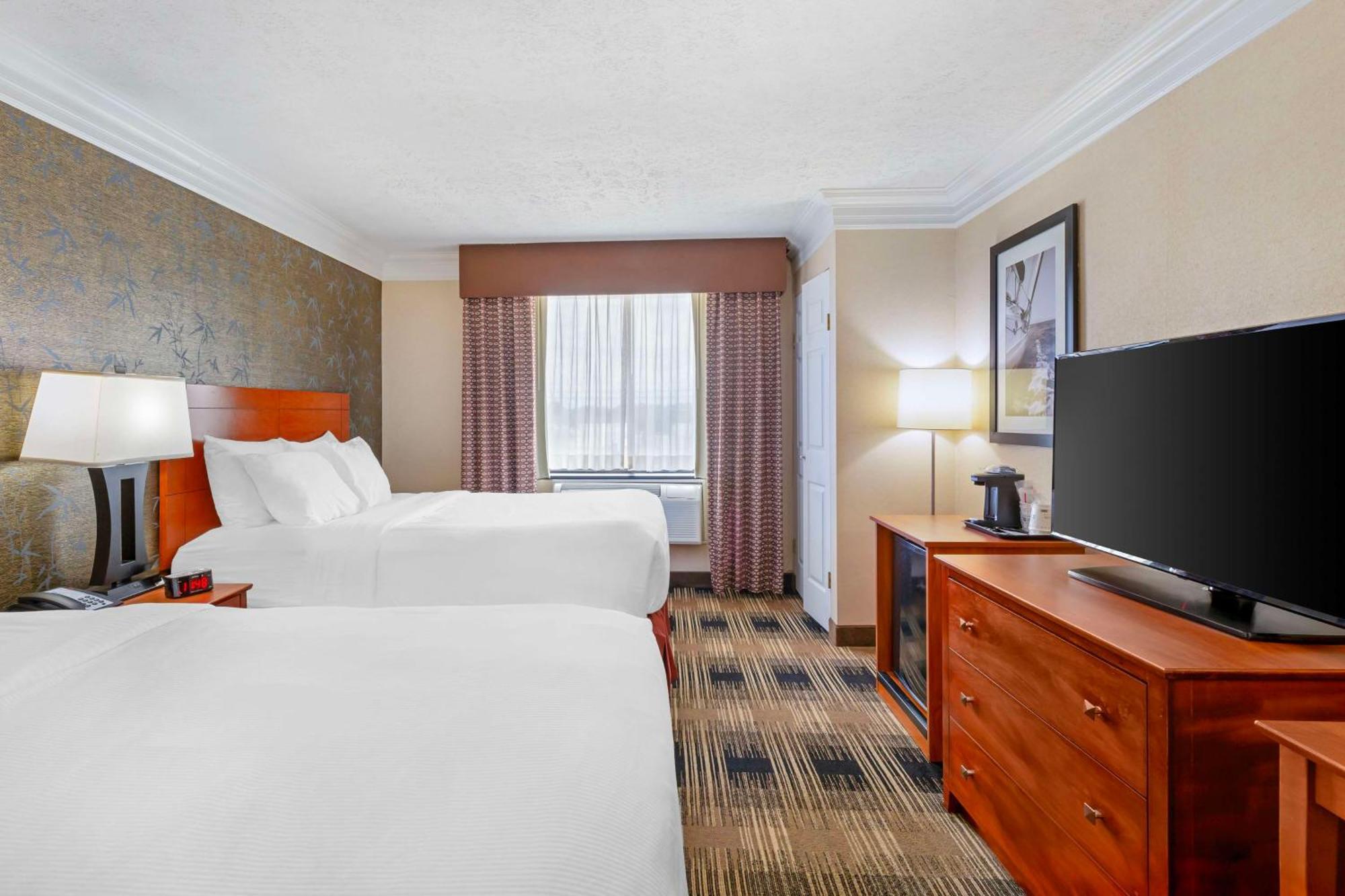 Best Western Inn At The Rochester Airport Экстерьер фото